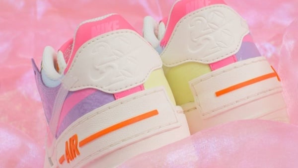NIKE推2020年限定新色!粉嫩花色、紫粉漸層迎接春天,夢幻果凍勾勾+內增高細腿必收!