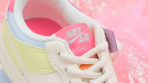 NIKE推2020年限定新色!粉嫩花色、紫粉漸層迎接春天,夢幻果凍勾勾+內增高細腿必收!