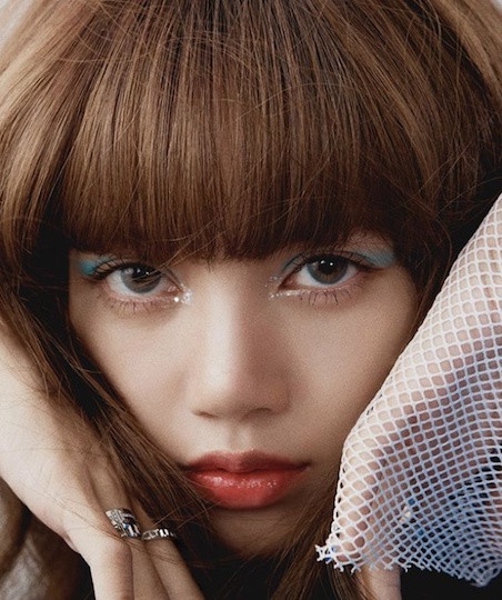 昆凌「蜜茶髮色」嫩又顯白！2020女星棕髮色精選，LISA行走髮型書、PONY漸層髮色招桃花
