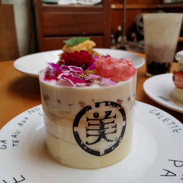 美好年代把湯圓變舒芙蕾了！加碼糖葫蘆草莓奶霜等新品，生日再送你草莓芋泥舒芙蕾～
