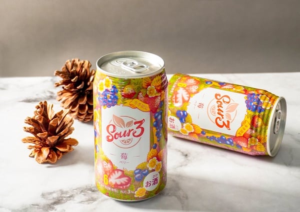 SOUR3推出冬季限定「莓果沙瓦」，草莓+藍莓酸甜口感，3%剛剛好的微醺！