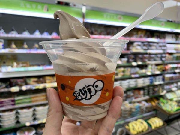 全家暢銷口味霜淇淋回來啦!經典拿鐵、77乳加、鐵觀音霜淇淋同步登場,沒吃到的快跟上