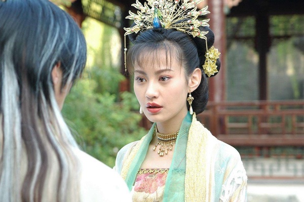 《絕代雙驕》10角色新版vs舊版！胡一天版花無缺超帥，《蘭陵王》鄭兒變邀月宮主