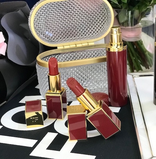 2020情人節禮物精選！蘭蔻天鵝絨唇膏爆美、YSL＃420唇膏脫單必備、DIOR禮盒傳愛最奢華