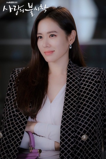 孫藝珍彩妝師親授《愛的迫降》 世理妝！底妝混色祕技妝感爆自然、北韓世理幾近素顏！