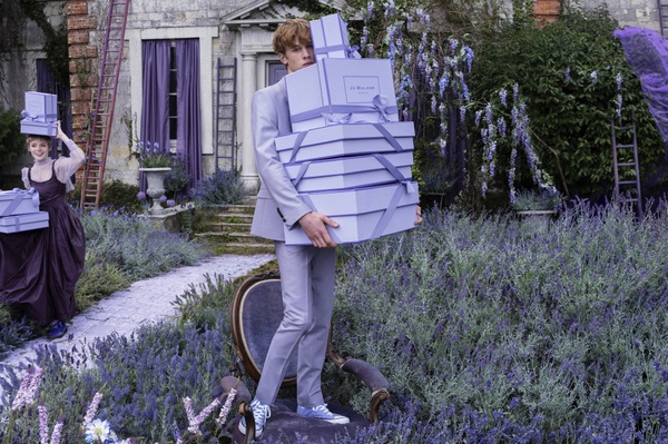 Jo Malone「英倫薰衣草園」新上市！薰衣草紫色瓶蓋美爆，更首次推出枕香噴霧！