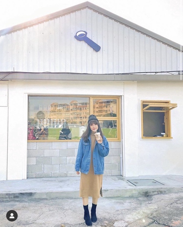 余文樂也來這裡喝咖啡！ABG Coffee老屋咖啡店開幕，可愛白色小屋超有魅力還看得到101