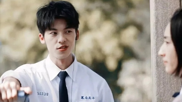 一月男星熱度指數排行榜TOP 10!任嘉倫取代肖戰,宋威龍成為下一個李現
