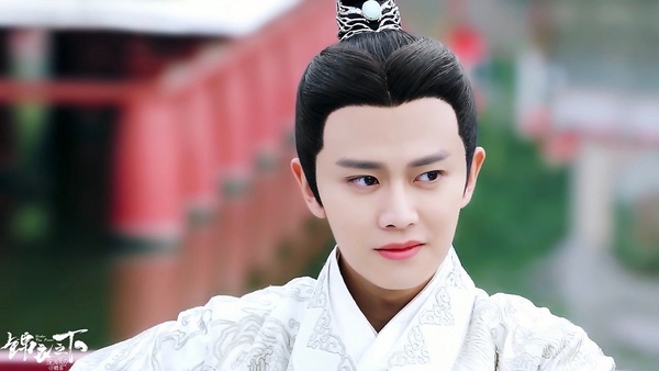一月男星熱度指數排行榜TOP 10!任嘉倫取代肖戰,宋威龍成為下一個李現