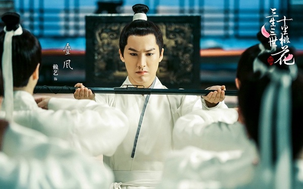 迪麗熱巴回歸《枕上書》顏值下降！10個楊冪《三生三世》帶火的演員，于朦朧紅過高偉光