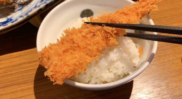 一隻豬只有二塊！勝政日式豬排推極限量腿心肉，遇到肉之日還可以來吃加碼大份量！