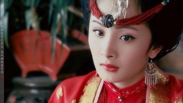 《三生三世枕上書》白淺嫁衣美翻！楊冪9個「古裝劇大婚造型」，《美人心計》顏值巔峰