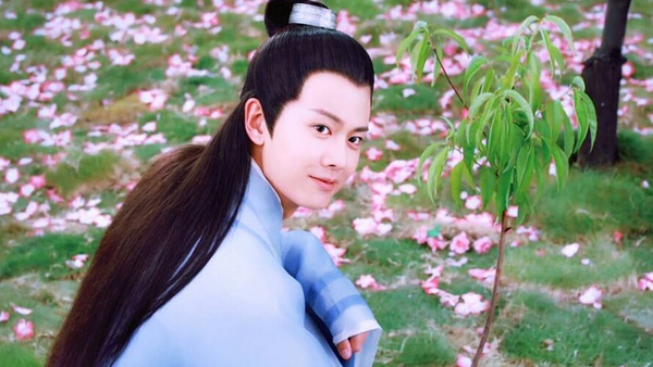 網評10個「最愛的古裝仙俠劇男主人設」！《枕上書》帝君太冷，《花千骨》白子畫最討厭