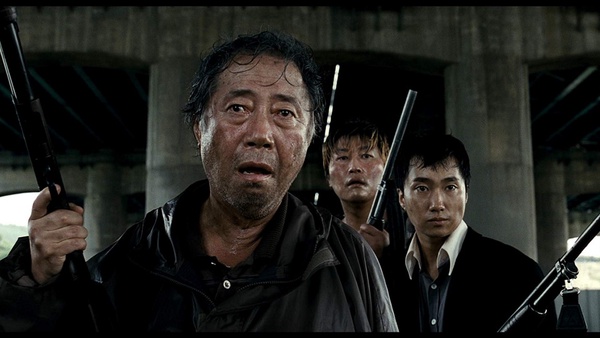 神級導演「奉俊昊」經典作品回顧！除了《寄生上流》外，這幾部也是此生必看！