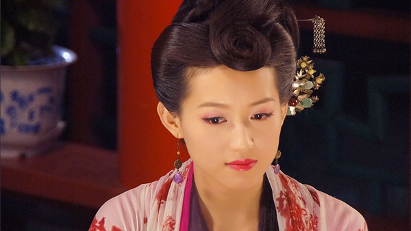 《延禧攻略》10位后宮娘娘早期的古裝造型！秦嵐少女感十足，張嘉倪還是一樣仙