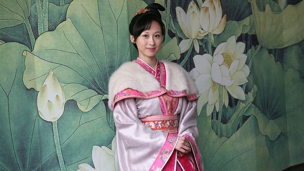 《延禧攻略》10位后宮娘娘早期的古裝造型！秦嵐少女感十足，張嘉倪還是一樣仙