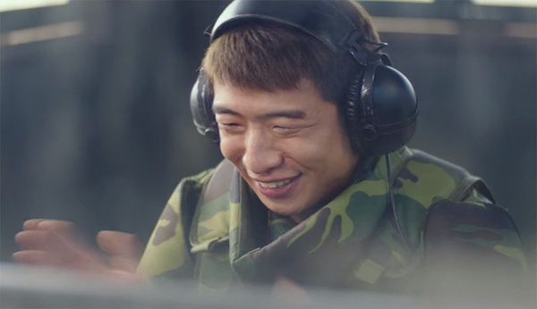 《愛的迫降》5小兵是大媒人！促成第一吻&讓正赫吃醋，沒他們，世理連北韓村落都進不去