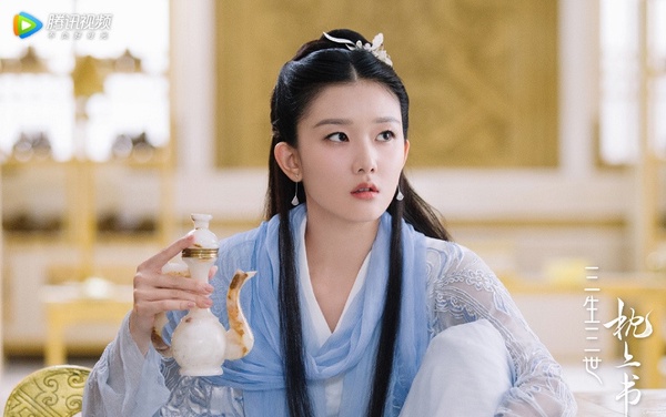 《三生三世枕上書》鳳九新情敵登場！劇中10位古裝女神，隱藏《步步驚心》《香蜜》演員