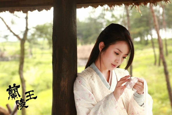 古裝劇10個「腦袋顏值兼具」女主！《大唐女法醫》冉顏、《錦衣之下》今夏都是探案天才
