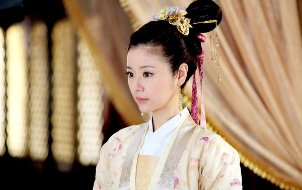 盤點10個古裝劇中的「美女神醫」！《宸汐緣》青瑤超仙，趙麗穎、劉詩詩也演過醫仙