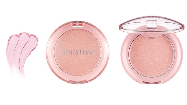 innisfree櫻花系列彩妝報到！九宮格眼影美到窒息，這就是濟州島的春天！