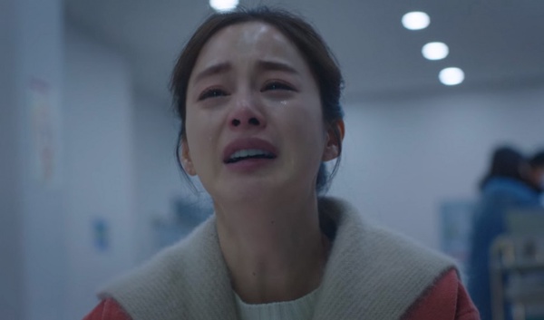《鬼媽媽》金泰希眼淚流不停！女兒出事，金泰希哭喊「媽媽對不起你」，洗脫爛演技罵名