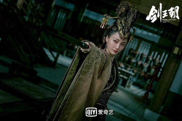 盤點10位古裝劇「超多女人愛」男主！李現《劍王朝》五位，《如懿傳》渣皇把四位都辜負