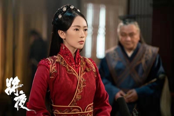 盤點10位古裝劇「超多女人愛」男主！李現《劍王朝》五位，《如懿傳》渣皇把四位都辜負