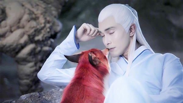 9個《三生三世枕上書》小說「吻戲名場面」神還原！雪樁吻、滾床單吻，鳳九帝君太犯規