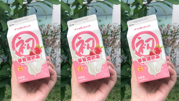 初鹿牧場「草莓濃奶茶」！季節限定限量販售，香甜不膩口的奶香，超商草莓季再一波！