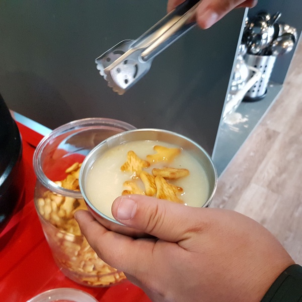 珍珠奶茶喝到飽！台南「19House」2.7公斤的肋眼牛排＆濃湯加飛機餅乾，處處都是驚喜
