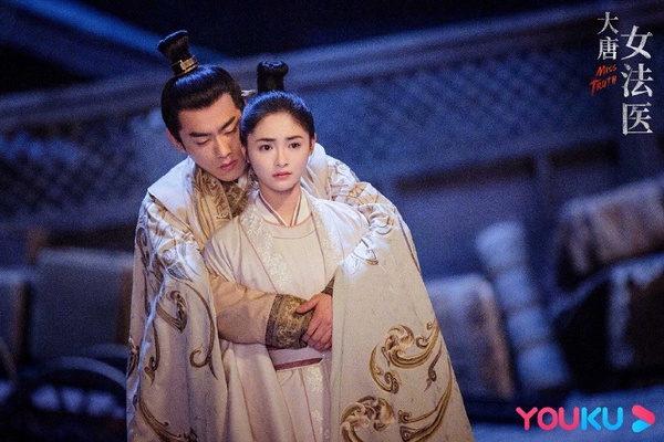 10個「毀經典的小說改編古裝劇女主」!《大主宰》歐陽娜娜、《夢迴》李蘭迪都被罵很慘