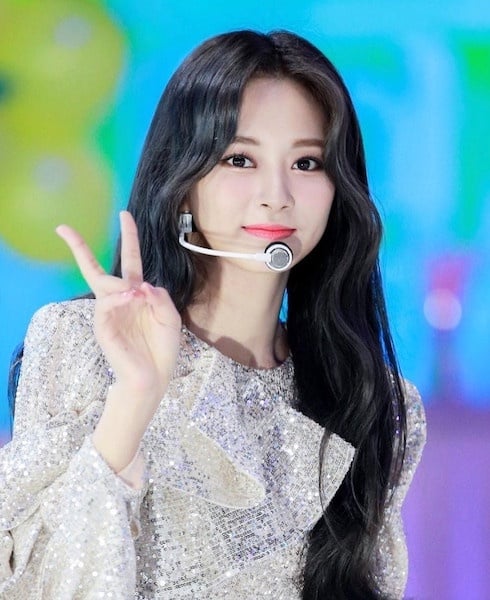 金多美捲捲瀏海炸可愛！初春女星瀏海精選，太妍、朴敏英瀏海太嬌嫩，美到心跳漏一拍！