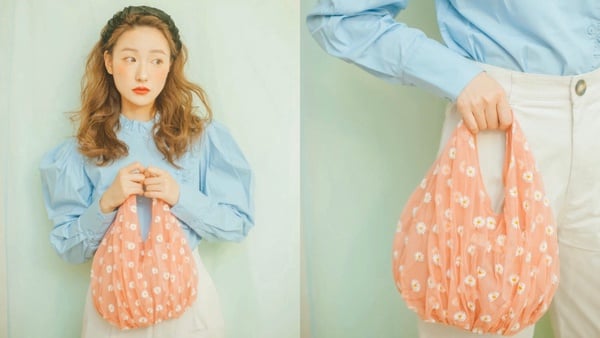 ZARA必入手包再+1！「雛菊網紗包」開滿白色雛菊、夢幻網紗，還有Baby藍隱藏仙女色～