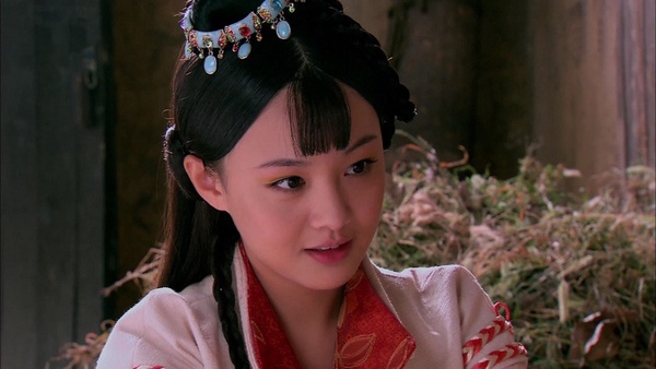 微博票選「誰是你心中古裝白月光」女榜TOP 10！楊冪第五、趙麗穎第三，一、二名太難選