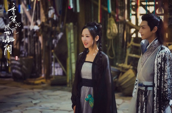 微博票選「誰是你心中古裝白月光」女榜TOP 10！楊冪第五、趙麗穎第三，一、二名太難選