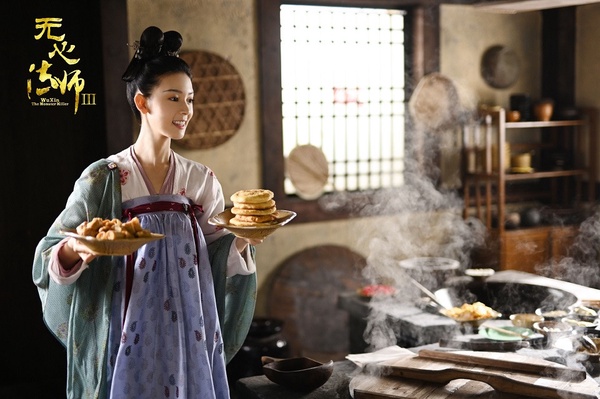 《無心法師3》陳瑤演女主又演男二！9個「一人分飾兩角」女星，趙麗穎、楊冪反差超大