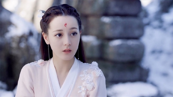 《三生三世枕上書》鳳九大婚造型曝光！劇中12套最美古裝造型，變化更勝《十里桃花》