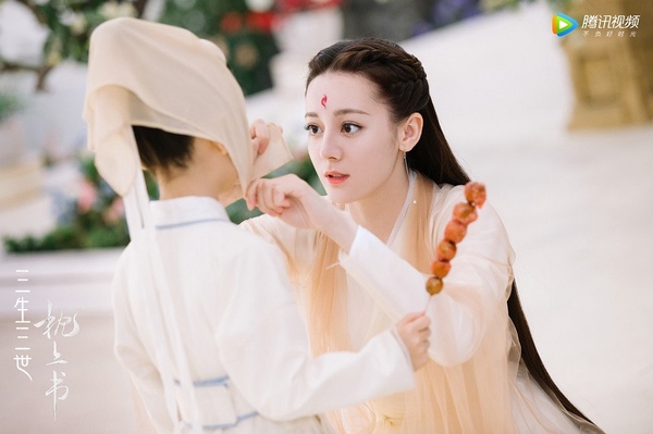 《三生三世枕上書》鳳九大婚造型曝光！劇中12套最美古裝造型，變化更勝《十里桃花》
