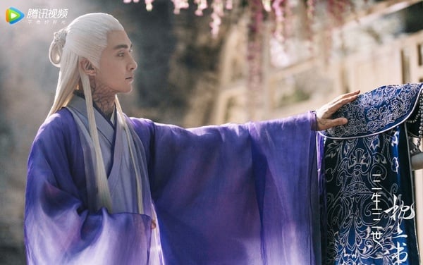 《三生三世枕上書》帝君紫衣成經典!10古裝劇紫衣男神,鄧倫、任嘉倫、肖戰你們Pick誰