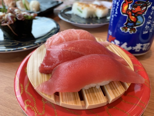 壽司控吃起來！全台第三間日本人氣「合點壽司」進駐京站啦！現做壽司超新鮮～