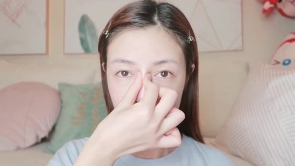 淚溝超顯老！保養老師3招消淚溝眼袋，深溝明顯淡化、眼周上提緊緻，出門不被叫阿姨！