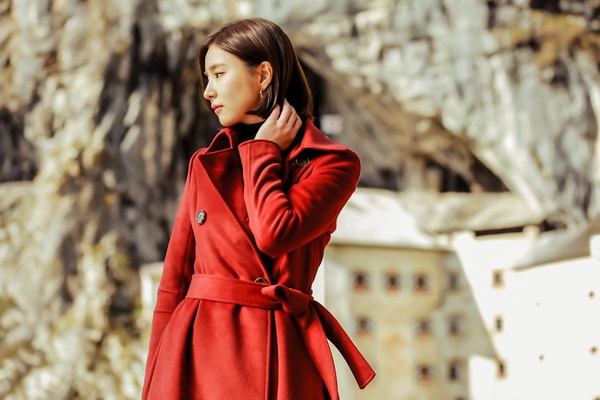 《愛的迫降》追完想去瑞士遇玄彬！7部美到像旅遊宣傳片韓劇，孔劉《鬼怪》墓園都紅翻