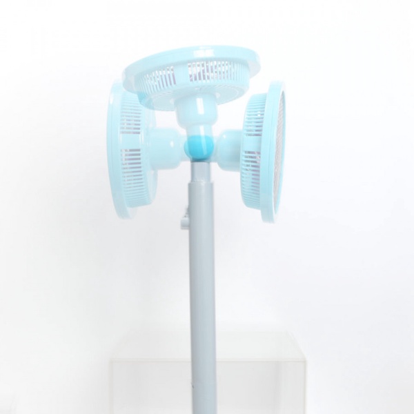 日本神器「滅蚊風扇」！將蚊子吸入輕鬆電擊，還能轉動風向頭，讓蚊子無處可逃！