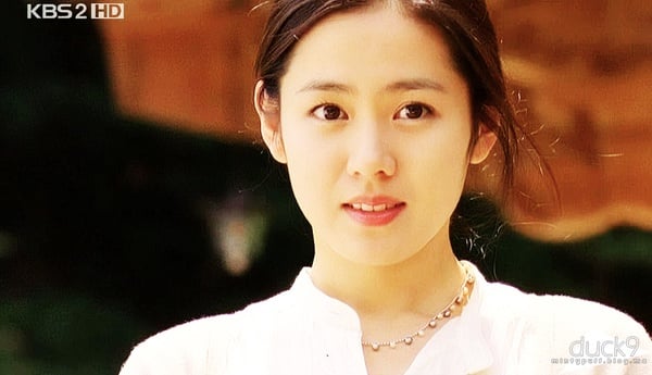 孫藝珍演員之路回顧！為了演戲休學，掏10億救電影，孫藝珍：「我把青春都獻給了演技」