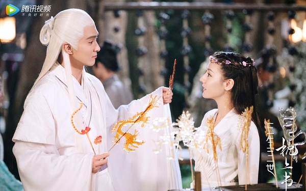 《三生三世枕上書》15個「小說名場面」神還原！溫泉偶遇、羅帕情緣，最甜的全拍出來啦