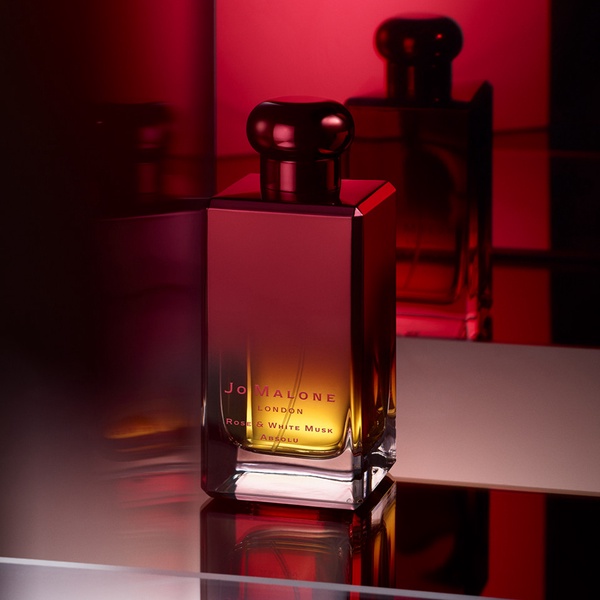 Jo malone「藍風鈴」也推限量包裝！晴空藍紫瓶身質感爆棚，極限量國外已熱賣斷貨！