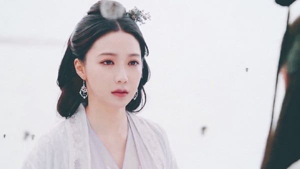 仙俠劇《三千鴉殺》10位古裝男神女神!女配美過女主,最後一位的臉卻像見鬼,驚呆全網