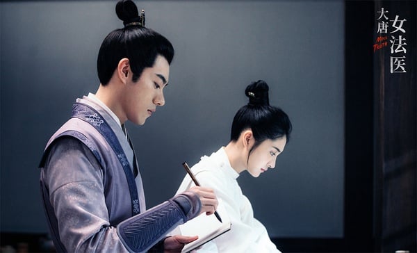 10個陸劇中「神探男主」！胡一天《民國奇探》軟萌，李現臭跩、任嘉倫霸氣，都有天才腦