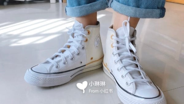 2020 CONVERSE夢幻拼接再+1！「白x米」低調活潑的仙女配色，還偷加橘子牛奶超欠收～